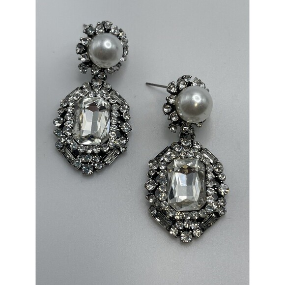 FLORALPUNK Pearl Point Statement Earrings New - Picture 3 of 7